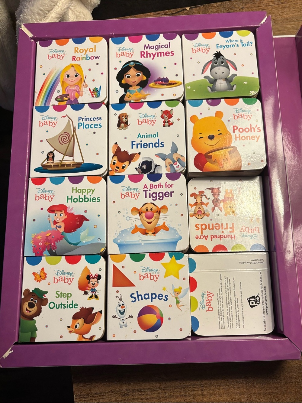 Disney Deluxe Baby Mini Book Set, Early learning First Words W/Colorful Characte